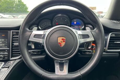 Porsche Panamera 3.0D V6 Hatchback 5dr Diesel TiptronicS Euro 5 (s/s) (300 ps) 71