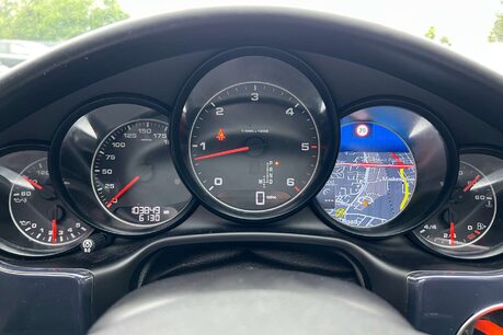 Porsche Panamera 3.0D V6 Hatchback 5dr Diesel TiptronicS Euro 5 (s/s) (300 ps) 74