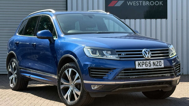 Volkswagen Touareg 3.0 TDI V6 BlueMotion Tech R-Line SUV 5dr Diesel Tiptronic 4WD Euro 6 (s/s) Service History
