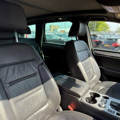 Volkswagen Touareg 3.0 TDI V6 BlueMotion Tech R-Line SUV 5dr Diesel Tiptronic 4WD Euro 6 (s/s) 7