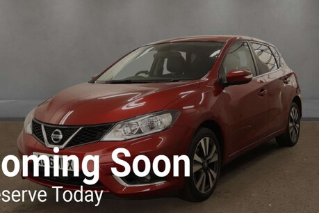 Nissan Pulsar 1.2 DIG-T N-Connecta Hatchback 5dr Petrol XTRON Euro 6 (s/s) (115 ps) 19