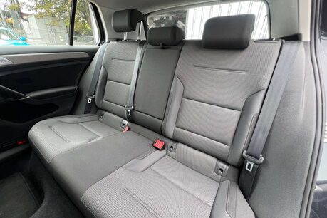 Volkswagen Golf 1.6 TDI BlueMotion Tech Match Hatchback 5dr Diesel Manual Euro 5 (s/s) (105 21