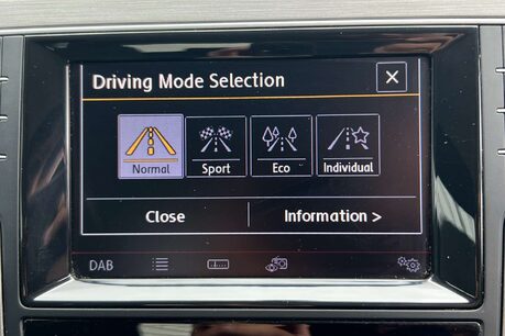 Volkswagen Golf 1.6 TDI BlueMotion Tech Match Hatchback 5dr Diesel Manual Euro 5 (s/s) (105 39