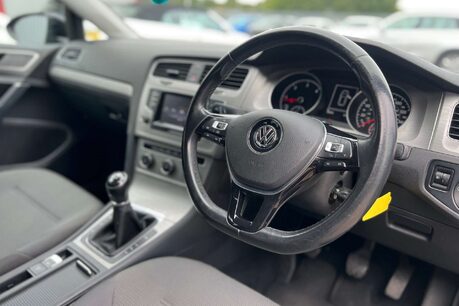 Volkswagen Golf 1.6 TDI BlueMotion Tech Match Hatchback 5dr Diesel Manual Euro 5 (s/s) (105 15