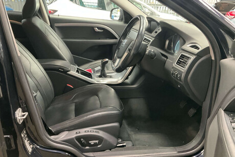 Volvo V70 2.0 D4 SE Lux Estate 5dr Diesel Manual Euro 6 (s/s) (181 ps) 7