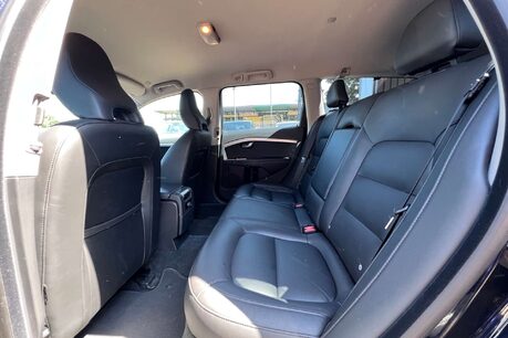 Volvo V70 2.0 D4 SE Lux Estate 5dr Diesel Manual Euro 6 (s/s) (181 ps) 30