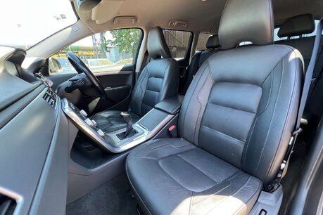 Volvo V70 2.0 D4 SE Lux Estate 5dr Diesel Manual Euro 6 (s/s) (181 ps) 34