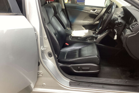 Honda Accord 2.2 i-DTEC EX Tourer 5dr Diesel Auto Euro 5 (150 ps) 9