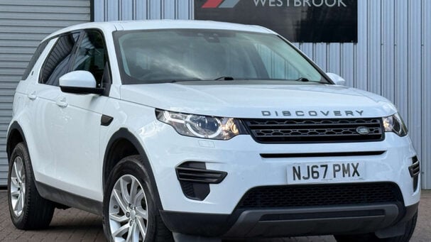 Land Rover Discovery Sport 2.0 TD4 SE SUV 5dr Diesel Manual 4WD Euro 6 (s/s) (180 ps) Service History