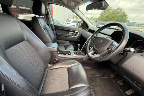 Land Rover Discovery Sport 2.0 TD4 SE SUV 5dr Diesel Manual 4WD Euro 6 (s/s) (180 ps) 12