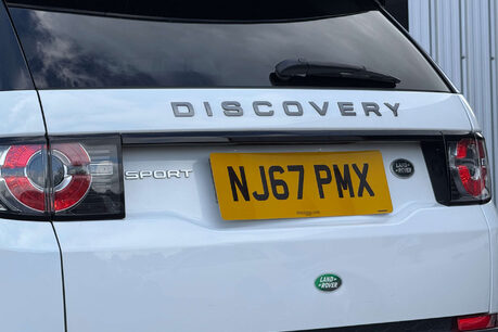 Land Rover Discovery Sport 2.0 TD4 SE SUV 5dr Diesel Manual 4WD Euro 6 (s/s) (180 ps) 32