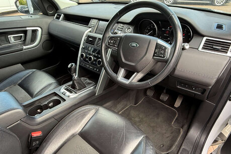 Land Rover Discovery Sport 2.0 TD4 SE SUV 5dr Diesel Manual 4WD Euro 6 (s/s) (180 ps) 14