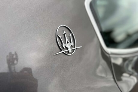 Maserati Ghibli 3.0D V6 Saloon 4dr Diesel ZF Euro 5 (s/s) (275 ps) 16