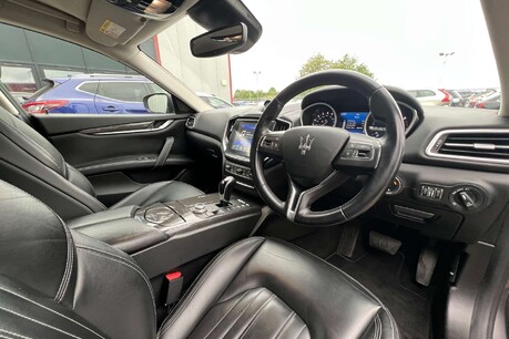 Maserati Ghibli 3.0D V6 Saloon 4dr Diesel ZF Euro 5 (s/s) (275 ps) 22