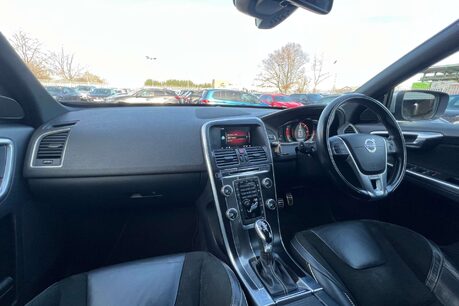 Volvo XC60 2.4 D5 R-Design Nav Geartronic AWD Euro 5 5dr 31