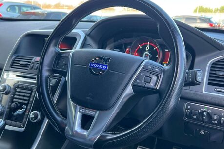 Volvo XC60 2.4 D5 R-Design Nav Geartronic AWD Euro 5 5dr 18