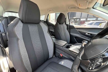 Peugeot 3008 1.2 PureTech Active Euro 6 (s/s) 5dr 12
