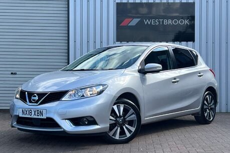 Nissan Pulsar 1.2 DIG-T N-Connecta Hatchback 5dr Petrol XTRON Euro 6 (s/s) (115 ps) 6