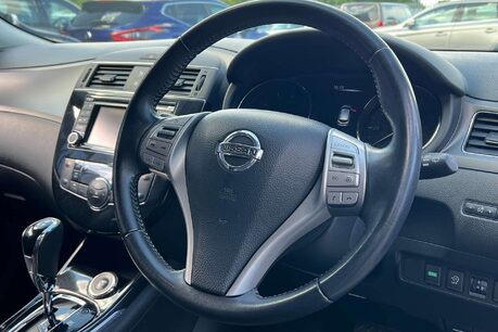 Nissan Pulsar 1.2 DIG-T N-Connecta Hatchback 5dr Petrol XTRON Euro 6 (s/s) (115 ps) 20