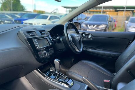 Nissan Pulsar 1.2 DIG-T N-Connecta Hatchback 5dr Petrol XTRON Euro 6 (s/s) (115 ps) 34