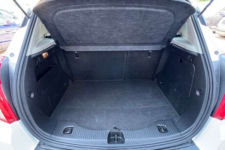 Vauxhall Mokka 1.6 CDTi Tech Line SUV 5dr Diesel Manual 2WD Euro 6 (s/s) (136 ps) 55