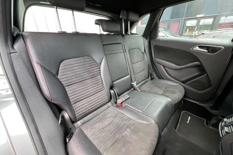 Mercedes-Benz B Class 2.1 B200d AMG Line (Executive) MPV 5dr Diesel 7G-DCT Euro 6 (s/s) (136 ps) 23