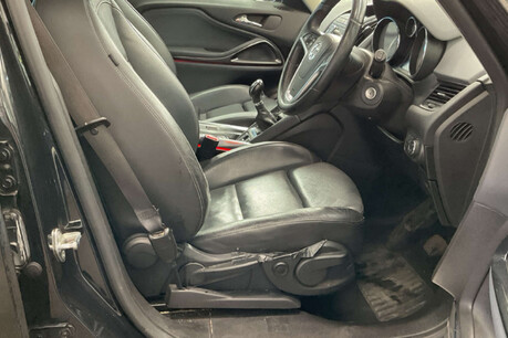Vauxhall Zafira 2.0 CDTi Elite MPV 5dr Diesel Manual Euro 5 (165 ps) 6