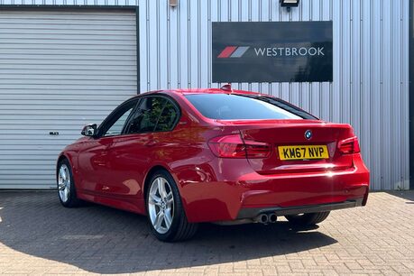 BMW 3 Series 2.0 330e 7.6kWh M Sport Saloon 4dr Petrol Plug-in Hybrid Auto Euro 6 (s/s)  10