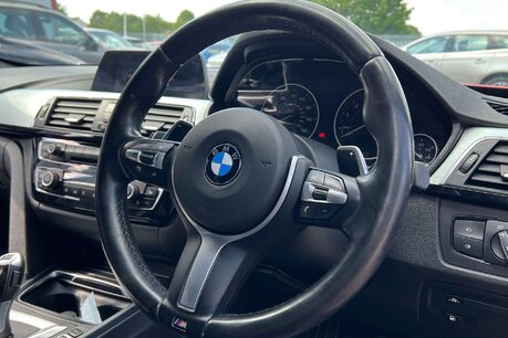 BMW 3 Series 2.0 330e 7.6kWh M Sport Saloon 4dr Petrol Plug-in Hybrid Auto Euro 6 (s/s)  18