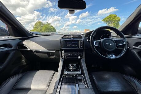 Jaguar F-Pace 2.0 D180 R-Sport SUV 5dr Diesel Auto Euro 6 (s/s) (180 ps) 13