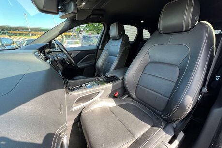 Jaguar F-Pace 2.0 D180 R-Sport SUV 5dr Diesel Auto Euro 6 (s/s) (180 ps) 29
