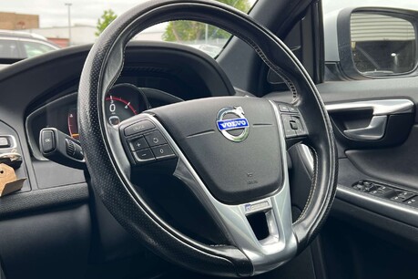 Volvo XC60 2.0 D4 R-Design Lux Nav SUV 5dr Diesel Auto Euro 6 (s/s) (190 ps) 15