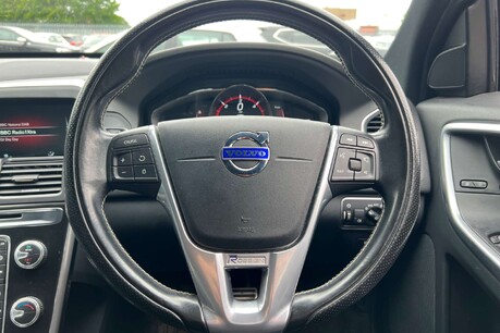 Volvo XC60 2.0 D4 R-Design Lux Nav SUV 5dr Diesel Auto Euro 6 (s/s) (190 ps) 55