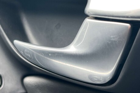 Volvo XC60 2.0 D4 R-Design Lux Nav SUV 5dr Diesel Auto Euro 6 (s/s) (190 ps) 61
