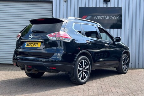 Nissan X-Trail 2.0 dCi Tekna SUV 5dr Diesel Manual 4WD Euro 6 (s/s) (177 ps) 8