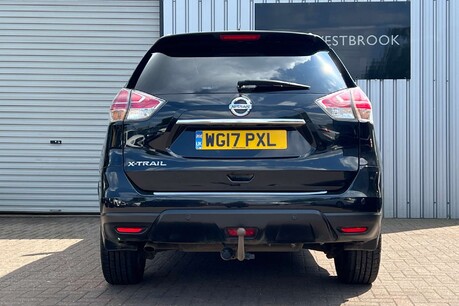 Nissan X-Trail 2.0 dCi Tekna SUV 5dr Diesel Manual 4WD Euro 6 (s/s) (177 ps) 9