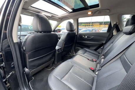 Nissan X-Trail 2.0 dCi Tekna SUV 5dr Diesel Manual 4WD Euro 6 (s/s) (177 ps) 49