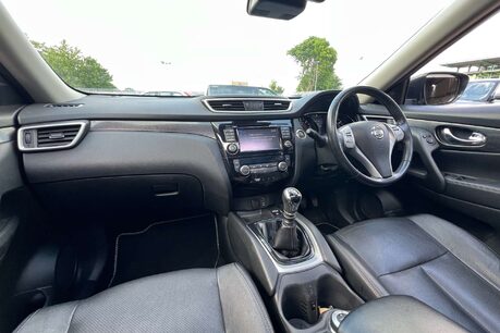Nissan X-Trail 2.0 dCi Tekna SUV 5dr Diesel Manual 4WD Euro 6 (s/s) (177 ps) 52