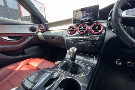 Mercedes-Benz C Class 2.1 C220 BlueTEC AMG Line Saloon 4dr Diesel Manual Euro 6 (s/s) (170 ps) 39