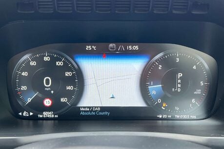 Volvo XC90 2.0 D5 PowerPulse Momentum SUV 5dr Diesel Auto 4WD Euro 6 (s/s) (235 ps) 54