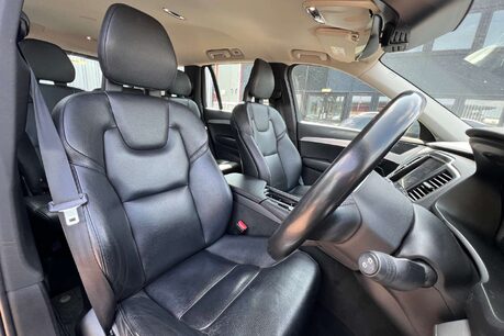 Volvo XC90 2.0 D5 PowerPulse Momentum SUV 5dr Diesel Auto 4WD Euro 6 (s/s) (235 ps) 20