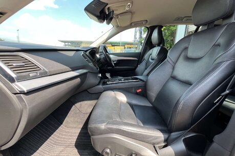 Volvo XC90 2.0 D5 PowerPulse Momentum SUV 5dr Diesel Auto 4WD Euro 6 (s/s) (235 ps) 30