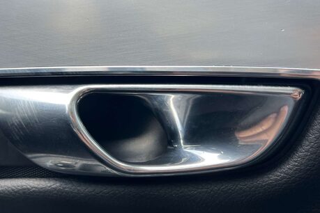 Volvo XC90 2.0 D5 PowerPulse Momentum SUV 5dr Diesel Auto 4WD Euro 6 (s/s) (235 ps) 56