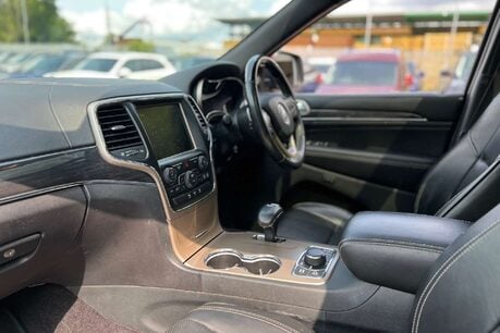 Jeep Grand Cherokee 3.0 V6 CRD Overland SUV 5dr Diesel Auto 4WD Euro 6 (247 bhp) 39
