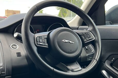 Jaguar E-Pace 2.0 D150 SUV 5dr Diesel Manual Euro 6 (s/s) (150 ps) 17