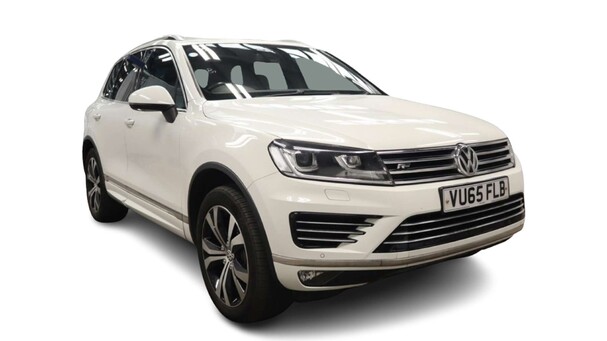Volkswagen Touareg 3.0 TDI V6 BlueMotion Tech R-Line SUV 5dr Diesel Tiptronic 4WD Euro 6 (s/s) Service History