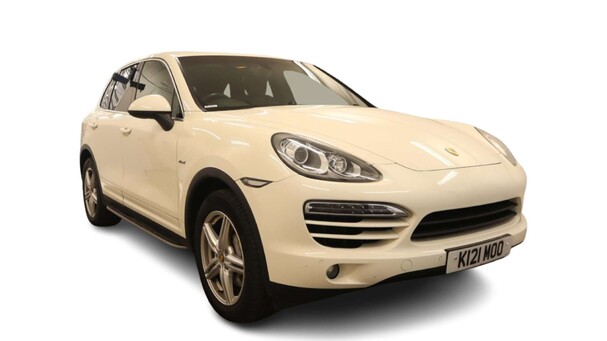 Porsche Cayenne 3.0 TD V6 SUV 5dr Diesel Tiptronic 4WD Euro 5 (s/s) (240 ps) Service History