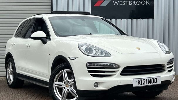 Porsche Cayenne 3.0 TD V6 SUV 5dr Diesel Tiptronic 4WD Euro 5 (s/s) (240 ps) Service History