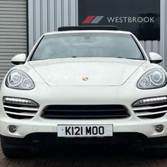 Porsche Cayenne 3.0 TD V6 SUV 5dr Diesel Tiptronic 4WD Euro 5 (s/s) (240 ps) 7