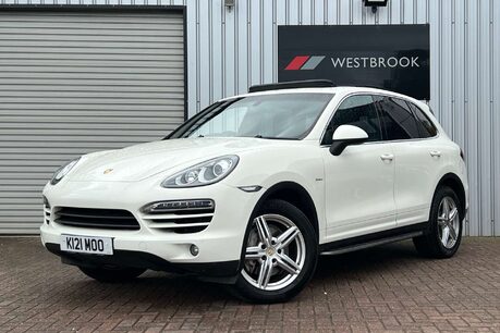 Porsche Cayenne 3.0 TD V6 SUV 5dr Diesel Tiptronic 4WD Euro 5 (s/s) (240 ps) 12